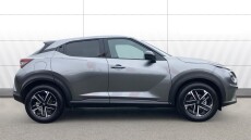 Nissan Juke 1.0 DiG-T N-Connecta 5dr Petrol Hatchback